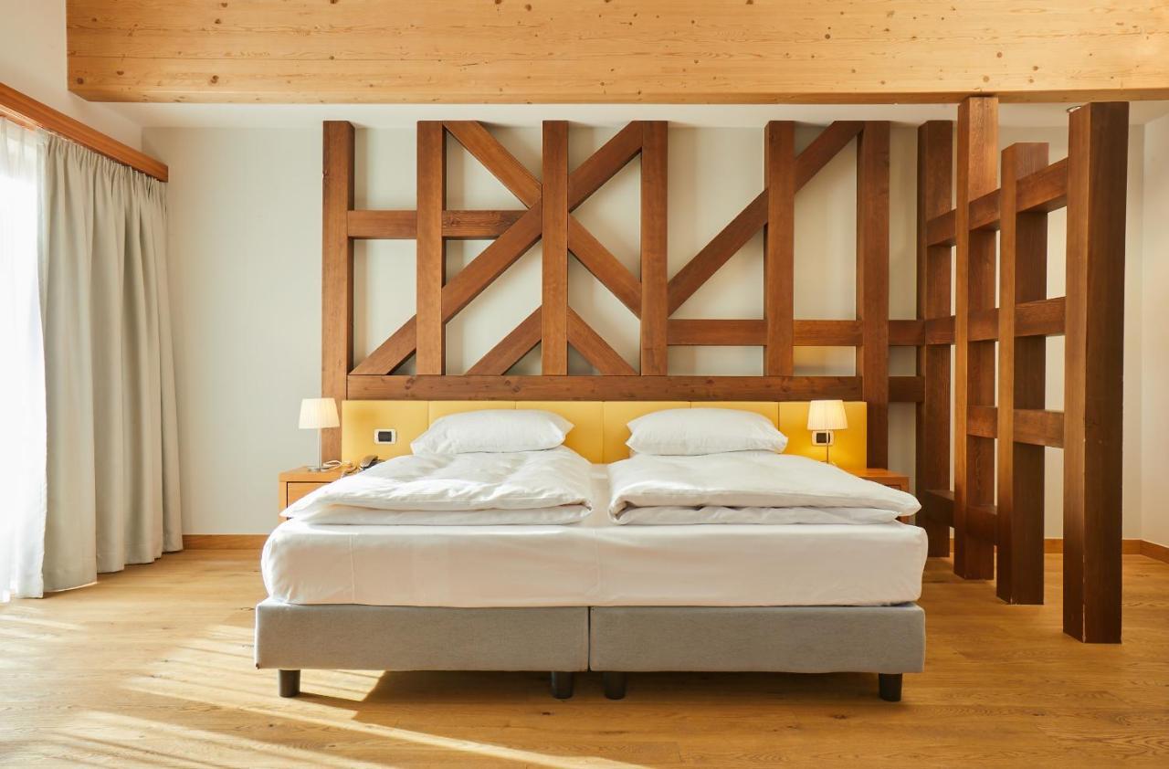 Hotel Garberhof Malles Venosta Ngoại thất bức ảnh